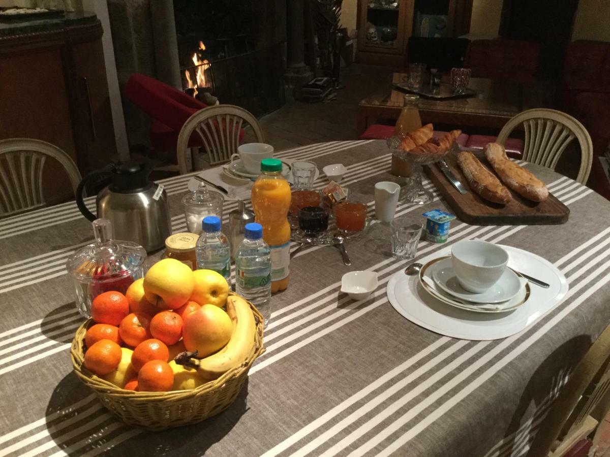מלון Marsat Manoir D'Aubeterre מראה חיצוני תמונה